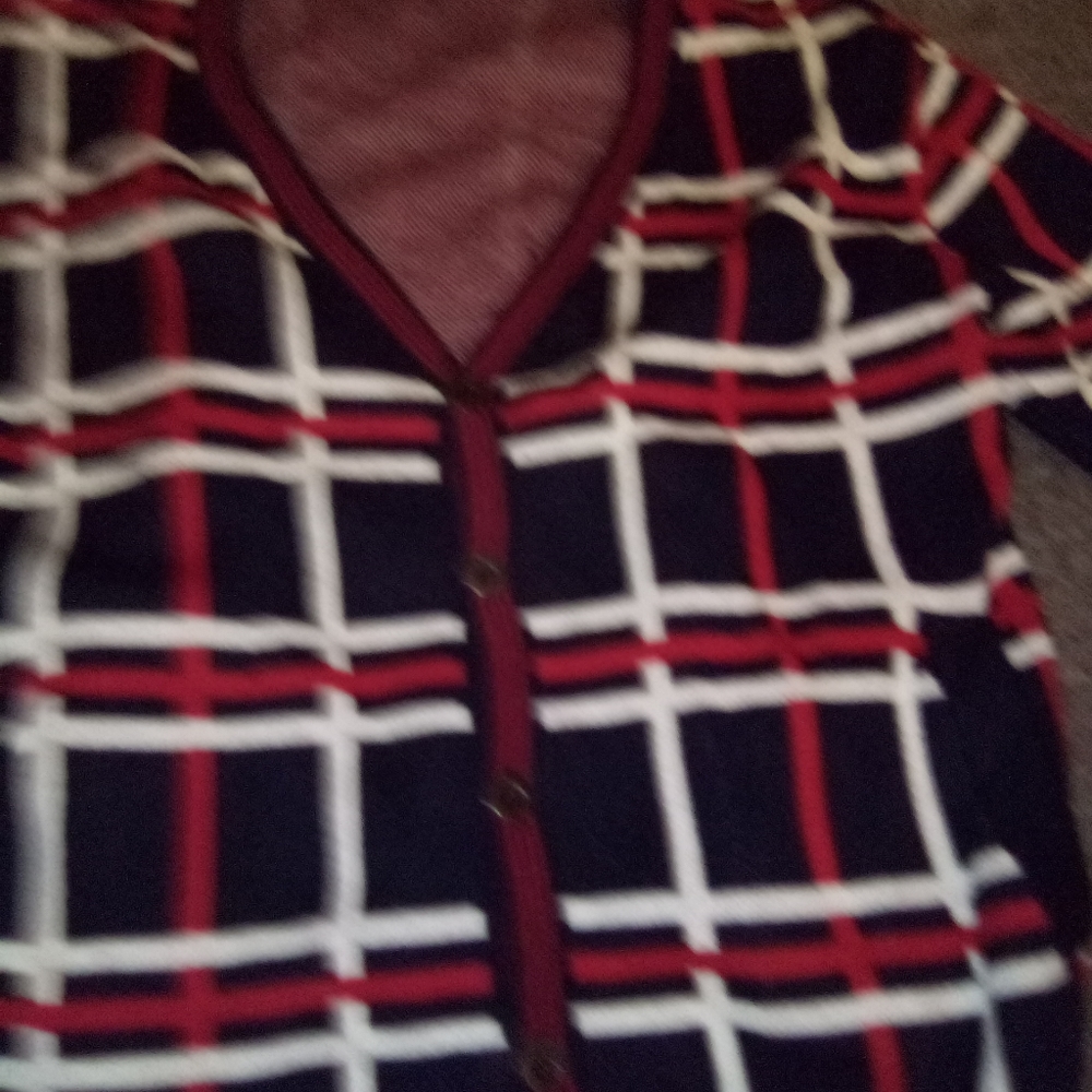 Sweater - Picture 3 of 3